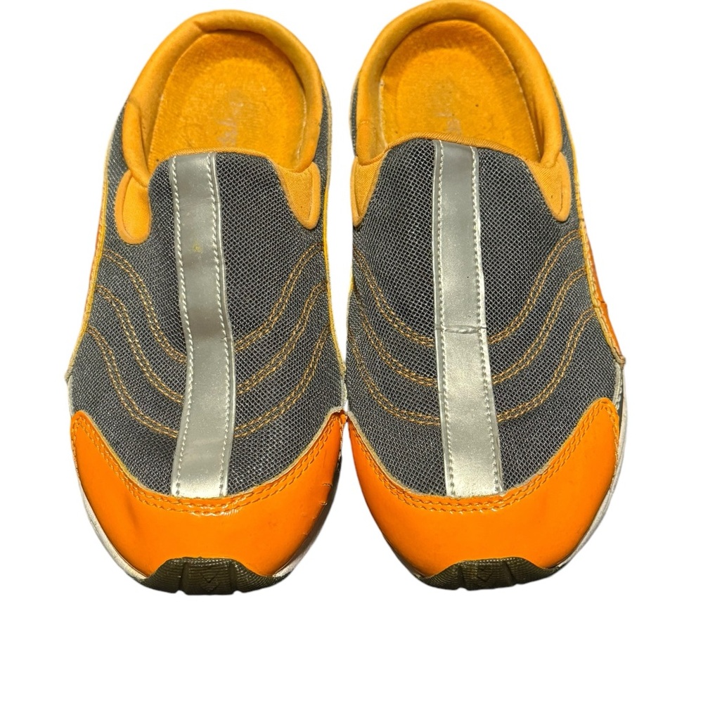 Easy Spirit Traveltime Mule. Size 7.5 M. Orange, Grey and Silver. GUC
